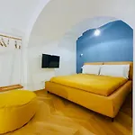 Sweet Romantic In The Heart Of Budapest
